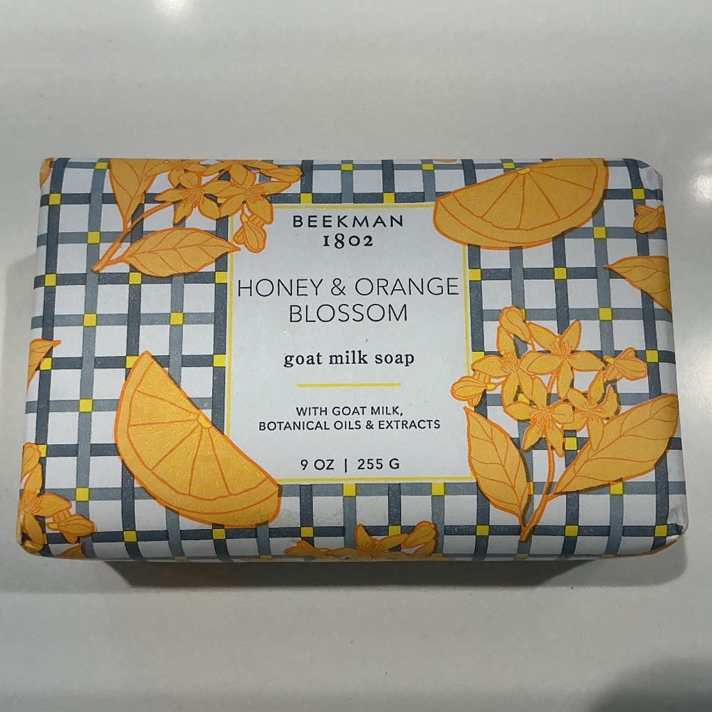 Brand New Beekman Honey & Orange Blossom Goat Milk Soap